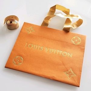 Louis Vuitton paper bag